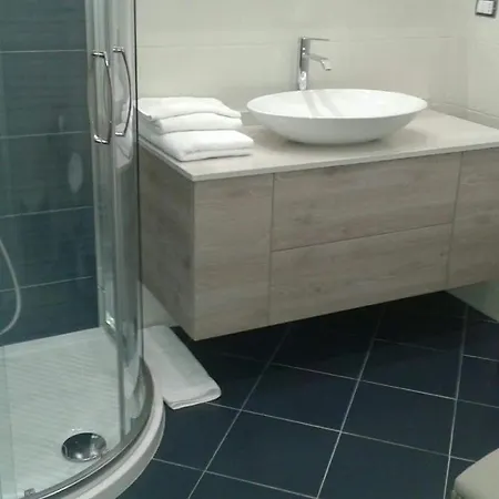 Luxury Coccolhouse לינה וארוחת בוקר