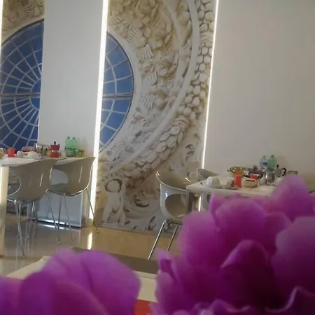 Coccolhouse 住宿加早餐酒店 圣切萨廖迪莱切