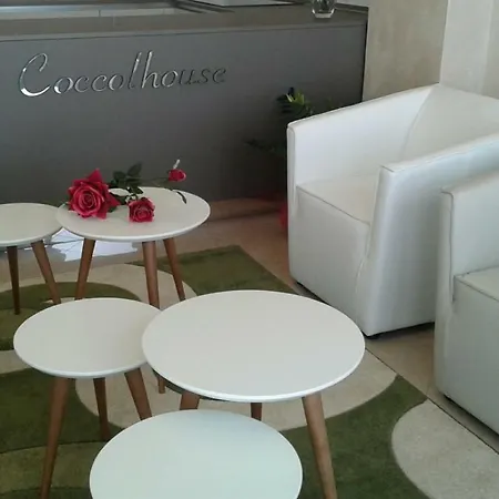 Luxury Coccolhouse לינה וארוחת בוקר