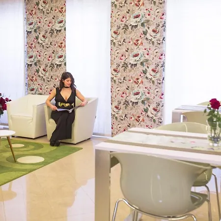 Luxury Coccolhouse לינה וארוחת בוקר